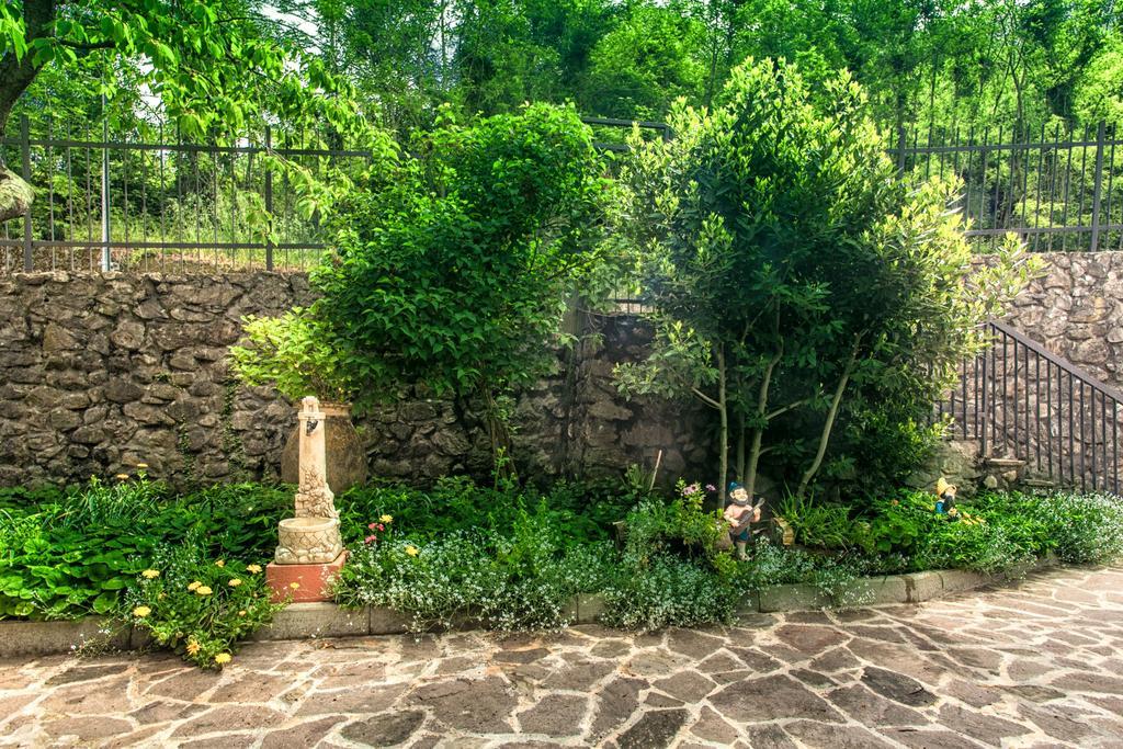 Oasi Verde Castiglione Chiavarese エクステリア 写真